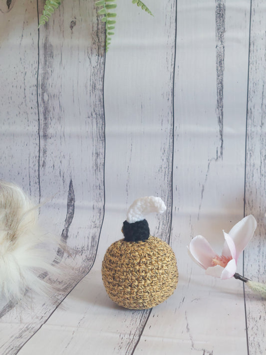 Trobriand Lime Pot